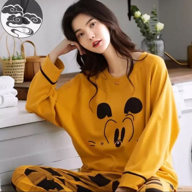 Pluto Print Women's Nightsuit Pluto Print Women's Nightsuit